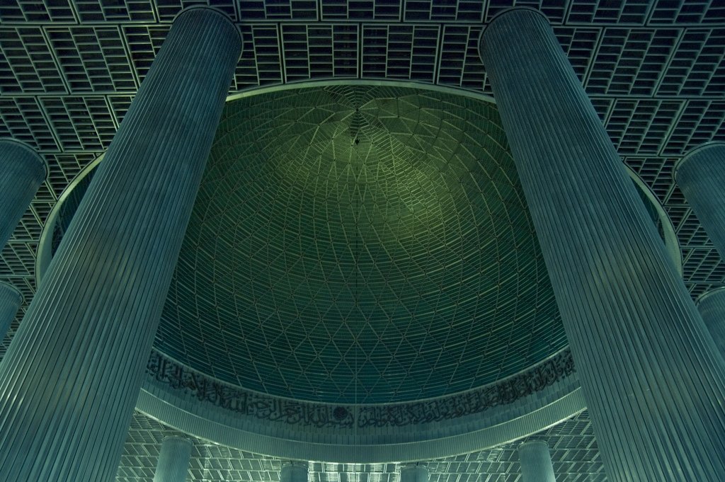 Istiqlal Mosque in Jakarta - Indonesia (dome)